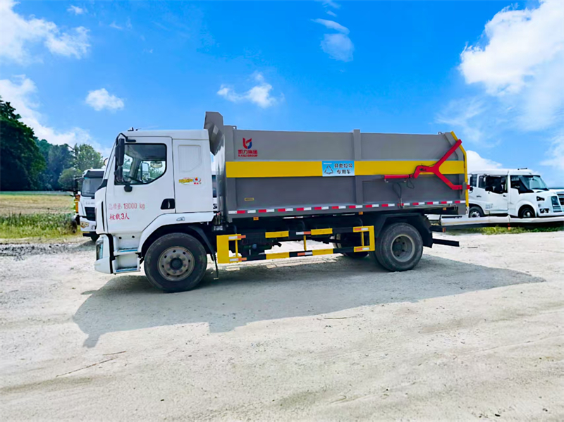 全新5臺18噸對接垃圾車對外出租，租金到底